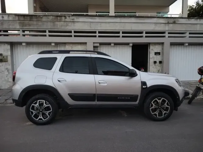Renault Duster Iconic 1.3 TB 16V Flex Aut. 2024