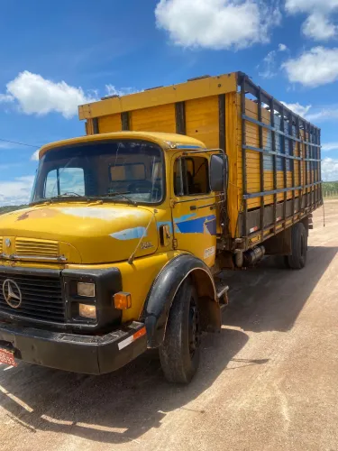 Mercedes 1513 ano 1976 boiadeiro