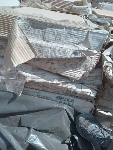 Vendo 50² de piso acetinado 448x448 branco interno 
