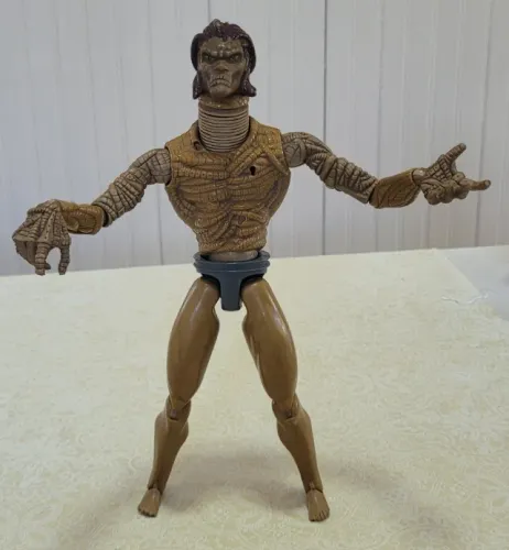 Antigo Boneco Vilão Max Steel Bio-Constrictor Cobra1998