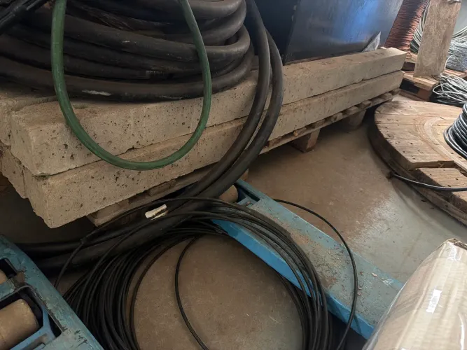Poste de concreto de cerca 2m 