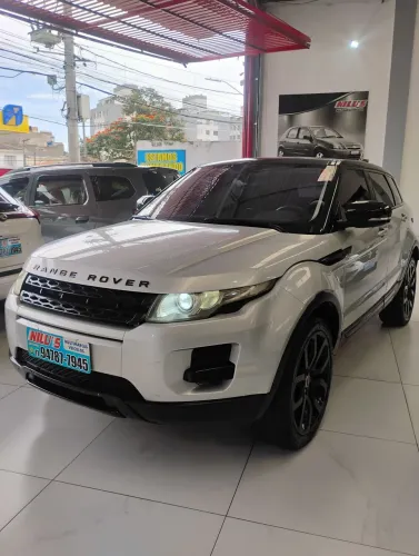 Land Rover Range Rover Evoque Pure 2.0 Aut. 5P 2012