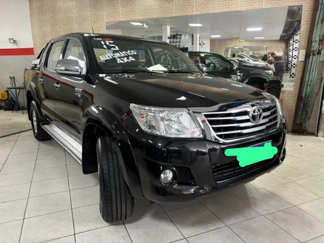 Toyota Hilux CD SRV 4X4 2.7 Flex 16V Aut. 2015