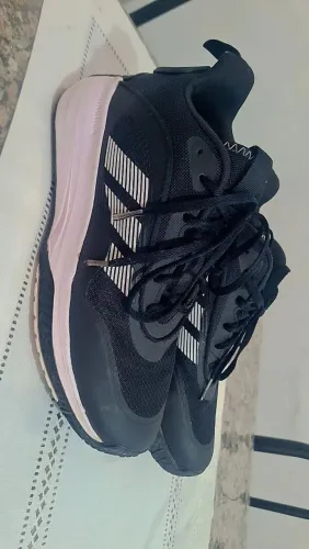 Tênis de basquete Adidas