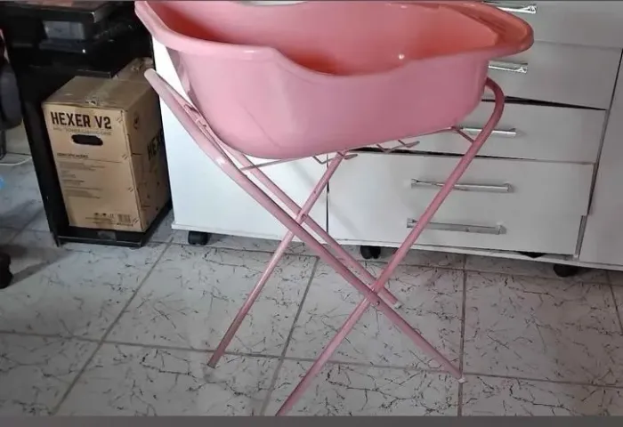 Suporte de banheira Rosa