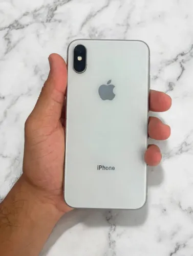 iPhone X
