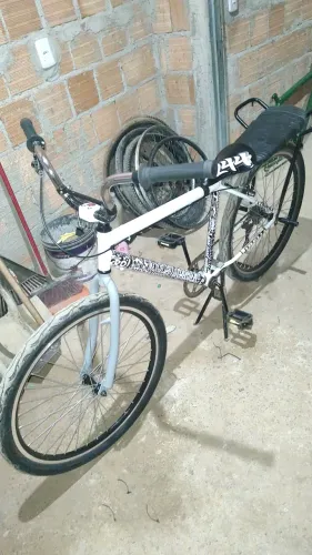 Bike montadinha BH 