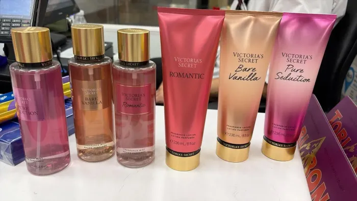 Body Splash e hidratante Victoria secret