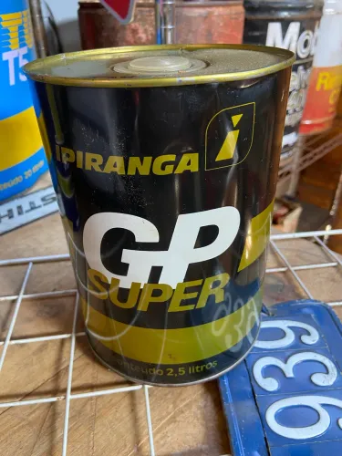 Lata de óleo antiga da Ipiranga