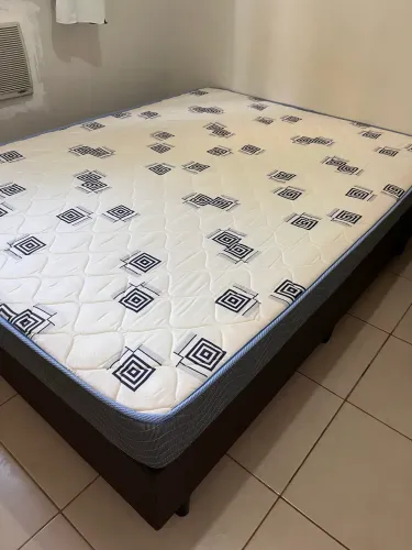 CAMA BOX CASAL + COLCHÃO ORTOBOM