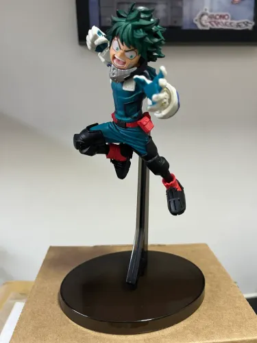 Action Figure - Izuku Midoriya My Hero Academia - Banpresto