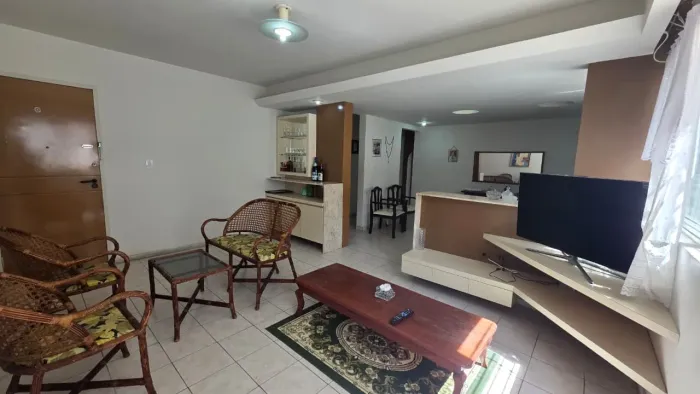 Apartamento para Venda em Jaboatão dos Guararapes, Candeias, 2 dormitórios, 1 suíte, 3 ban