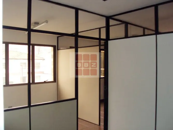 Sala à venda em Santana, São Paulo-SP: 1 sala, 1 banheiro, garagem e 43m² de área