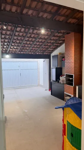 Casa a venda 2 quartos 2 banheiros área gourmet