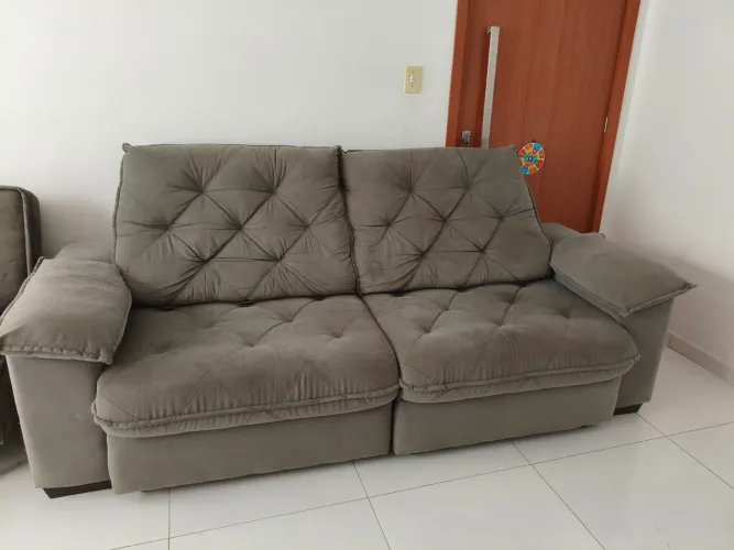 Sofá Retrátil Reclinável 2,30m