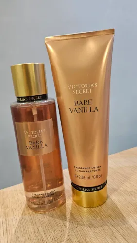 Creme Vitória Secrets + Body Splash