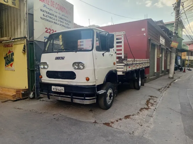 Caminhão fiat 3/4