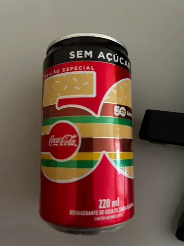 Lata coca cola exclusiva 50 anos big mac (leia a descrição)