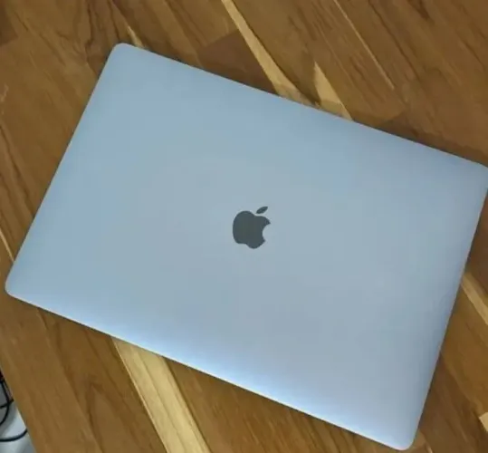 MacBook pro 2019 processador i9 tela de 16 polegadas com caixa completo 
