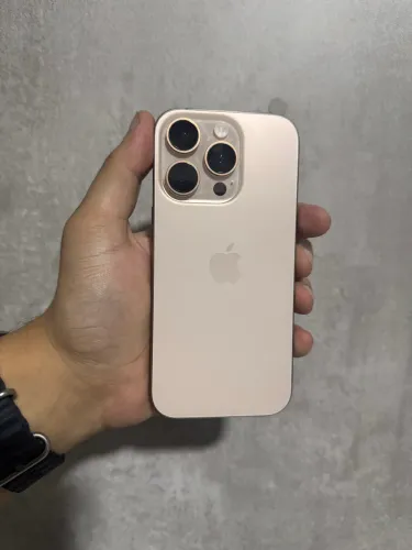 iPhone 16 Pro 