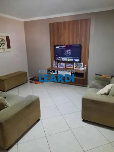 CASA DE VILA - CAPELA - SP