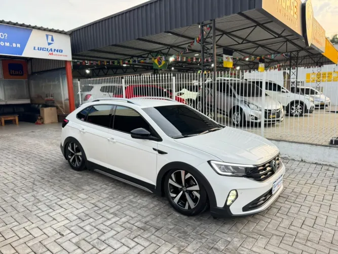 Volkswagen Nivus Highline 1.0 200 TSI Flex AUT 2024