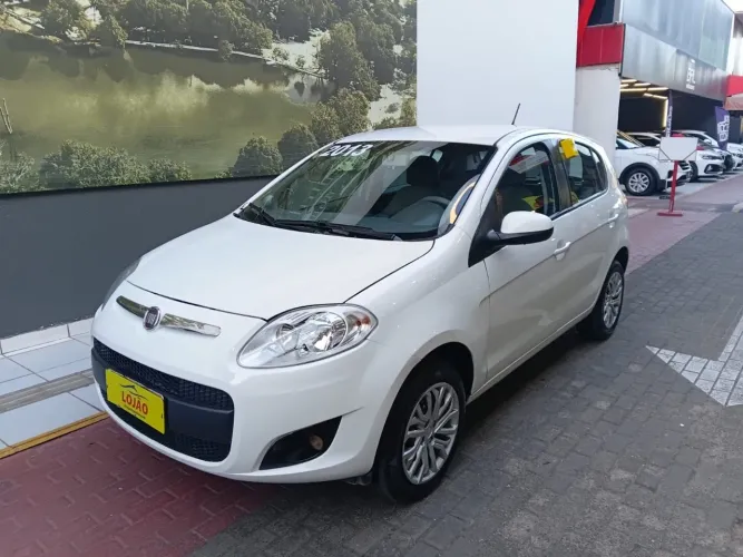 Fiat Palio Essence 1.6 Flex 16V 5P 2013