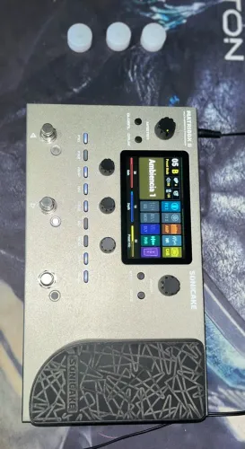 Pedaleira guitarra matribox II