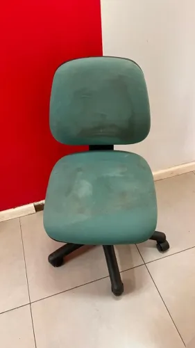 Cadeira com rodinha