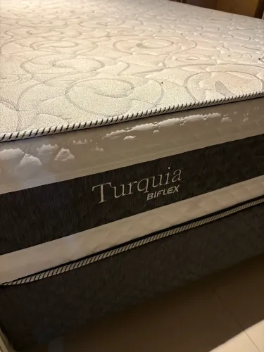 Cama box casal