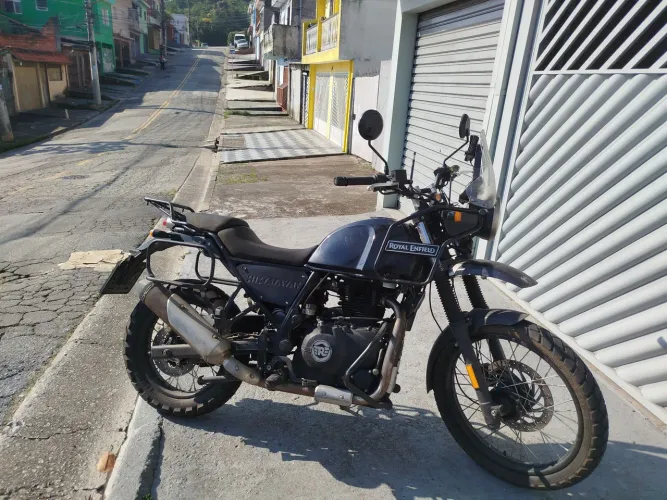 Himalayan 411 ano 2019 bem cuidada