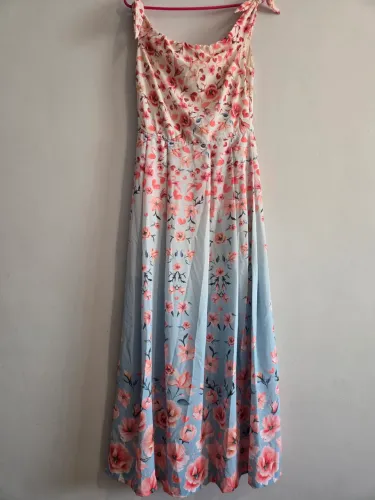 Vestido ANTIX - Cascata de Flores, tamanho P