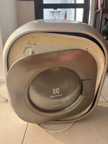 Electrolux Mini Silent 3kg 220V - Para Peças ou Reparo