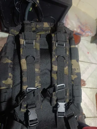 Mochila camuflada do exército 40 litros 