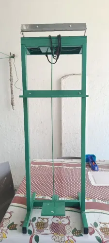 Maquina seladora de pedal 