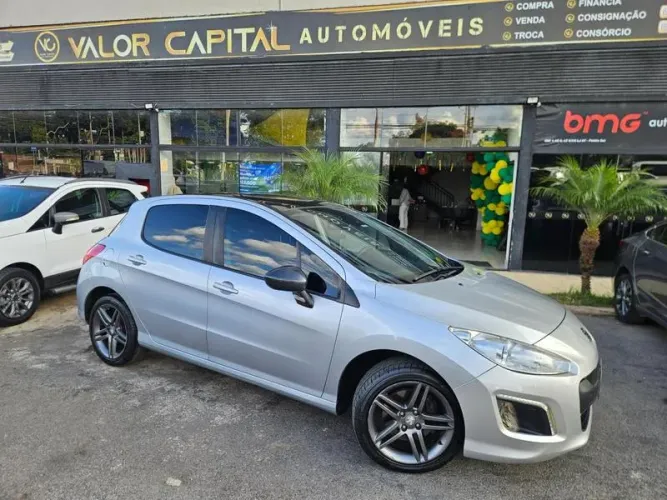 Peugeot 308 Griffe 1.6 Turbo Flex 16V 5P Aut. 2014