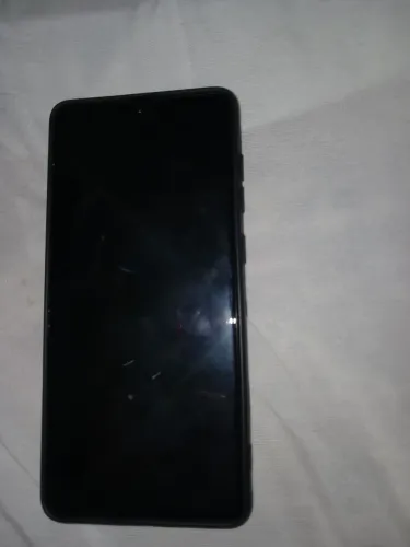 Celular usado em bom estado
