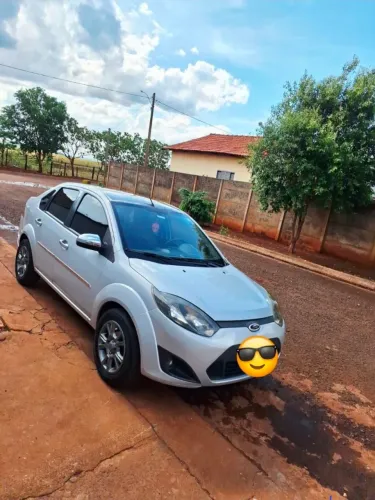 Ford Fiesta Sed. 1.6 8V Flex 4P 2012