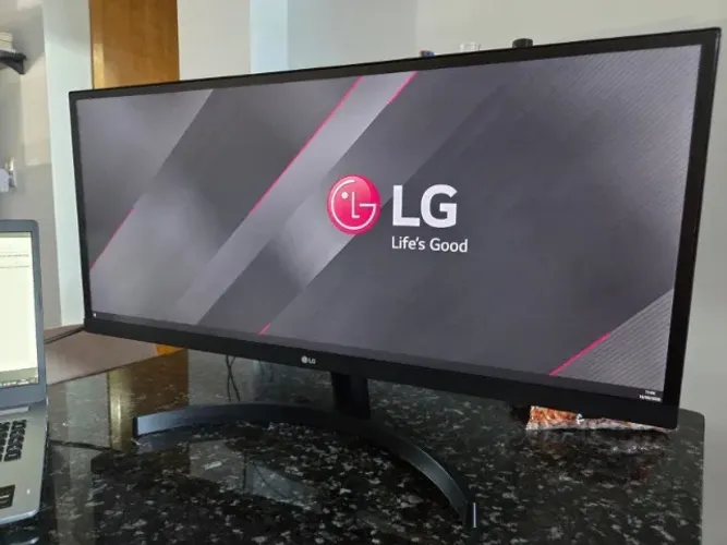 Monitor LG 29 Ultrawide em perfeito estado