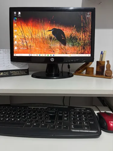 Computador de mesa i7 8GB de RAM 1Tb de SSD