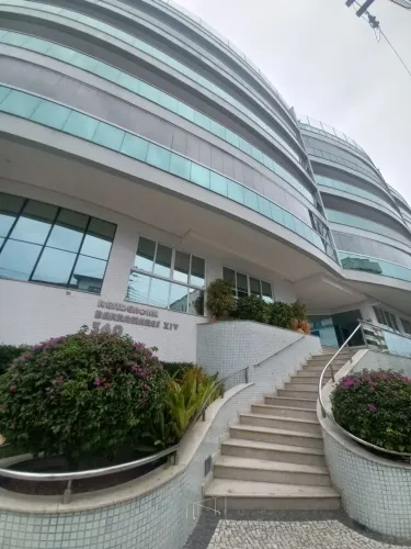 Apartamento de Alto Padrão a 200 Metros da Praia do Forte