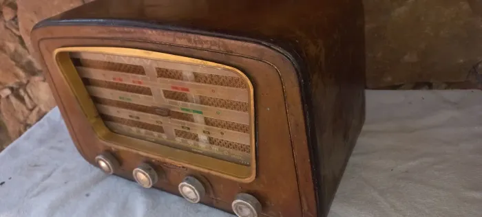 Radio antigo semp usado funcionando