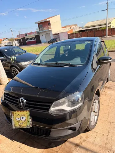 Volkswagen Fox 1.0 MI Total Flex 8V 3P 2014