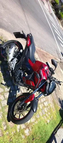  Yamaha fz15 