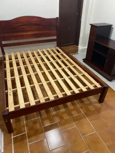Vendo móveis e utensílios domésticos motivo mudança