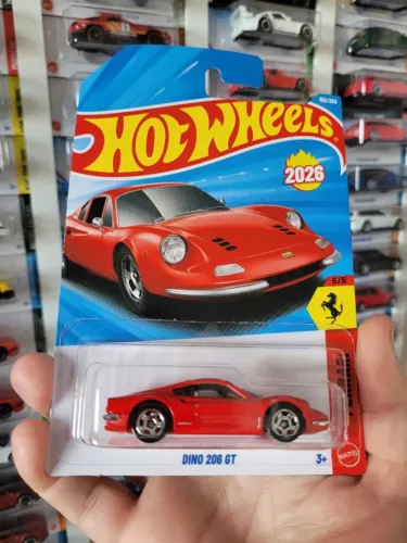 Ferrari Dino 206 GT Lacrado Hot Wheels.