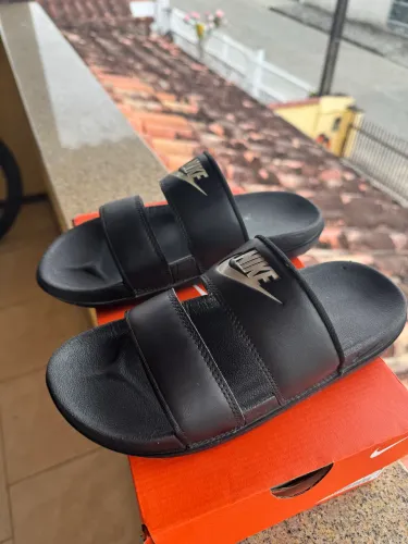 Chinelo slide