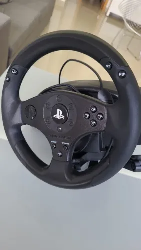 Volante e pedal Ps4