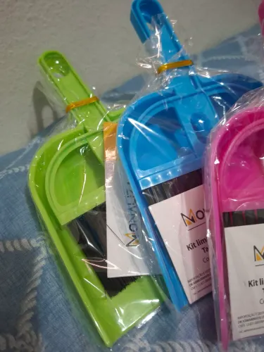 Kit de Limpeza para Cercado de Animais