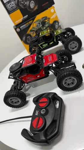 Carro de controle remoto 4x2 bateria Recarregável